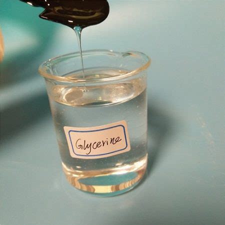 Does glycerin dissolve wax?