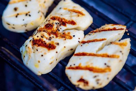Does halloumi have rennet?