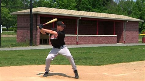 Does hitting baseballs build muscle?