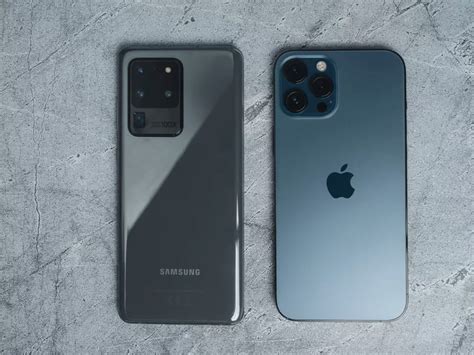 Does iPhone last longer than Samsung?