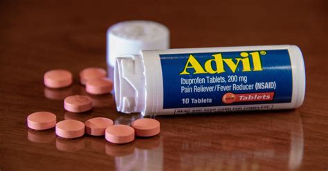 Does ibuprofen reduce piercing swelling?
