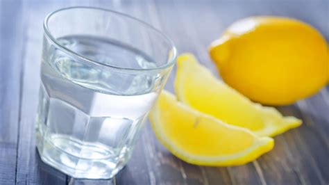 Does lemon water clean out your system?