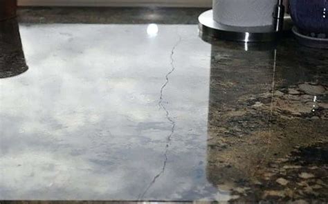 Does marble countertop crack easily?