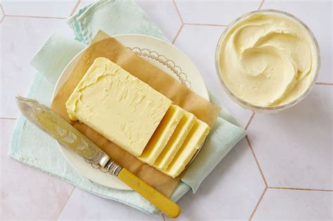 Does margarine taste like butter?