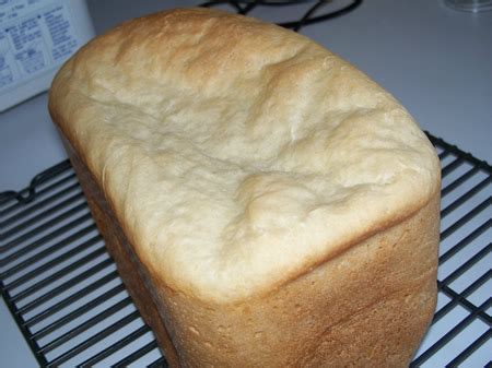 Does moisture ruin bread?