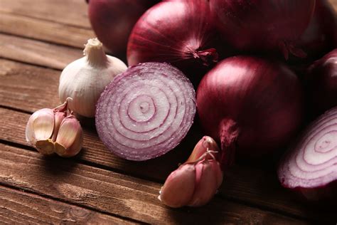 Does onion kill parasites?