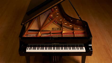 Does piano have harmony?