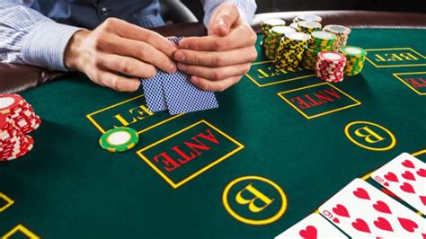 Does poker players have high IQ?