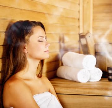 Does sauna clean lungs?