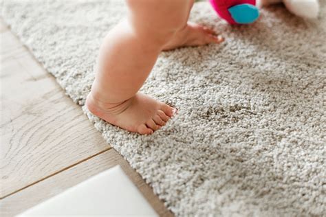 Does shampooing carpet make pee smell worse?