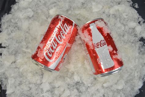 Does soda lose carbonation when frozen?