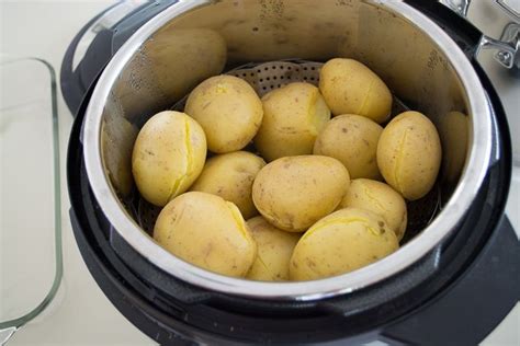 Does steaming potatoes work?