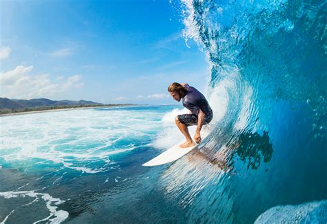 Does surfing make you toned?