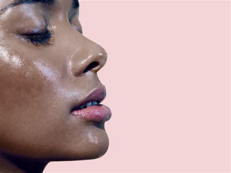 Does sweat ruin makeup?