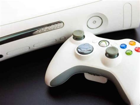 Does the original Xbox 360 have WiFi?