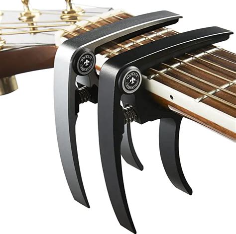 Does the type of guitar capo matter?