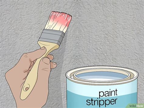 Does vinegar remove paint from walls?