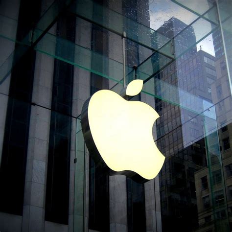 Has Apple hit $3 trillion?