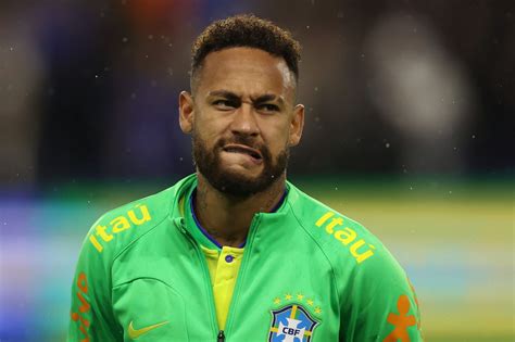 Has Neymar scored over 400 goals?