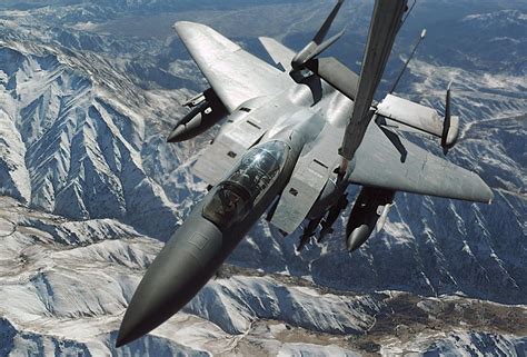 Has the F-15 ever lost a fight?