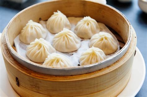 How are dumplings eaten in China?