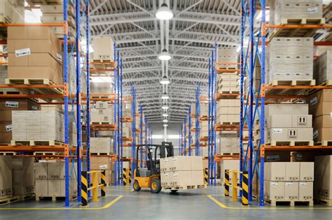 How big is a small warehouse?