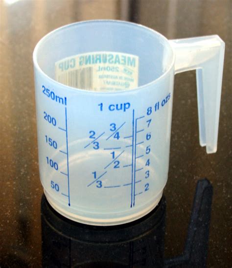 How can I measure 1 cup without tools?