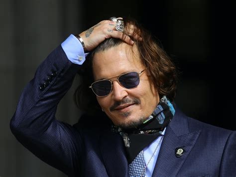 How can I meet Johnny Depp in person?