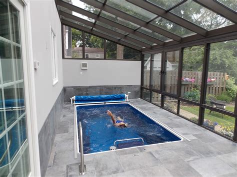 How close to a wall can a pool be?