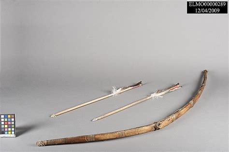 How did ancient people make arrows?