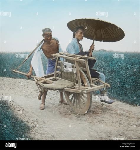How did the Chinese use the wheelbarrow?