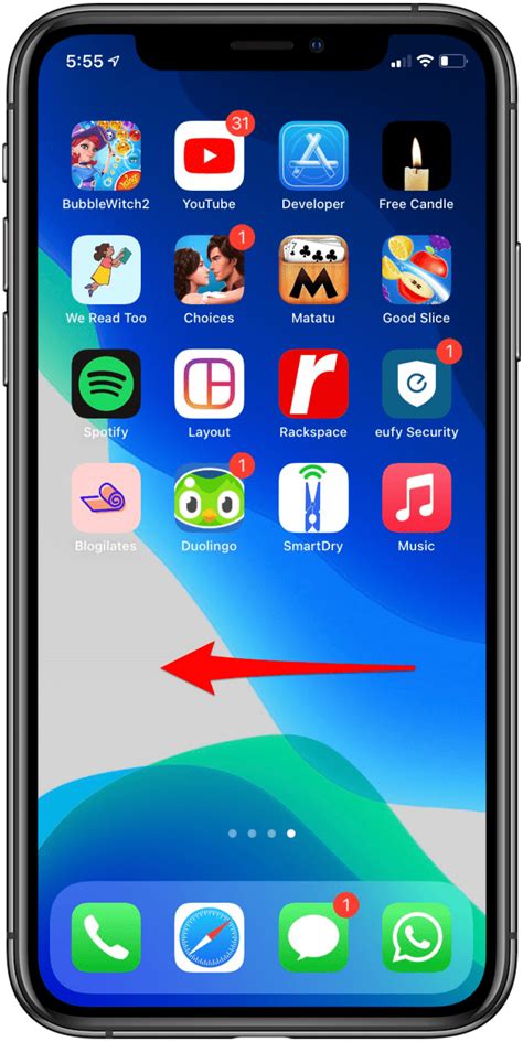 How do I automatically add apps to my home screen when downloaded?