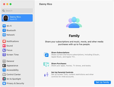 How do I change my Apple Family Sharing card?