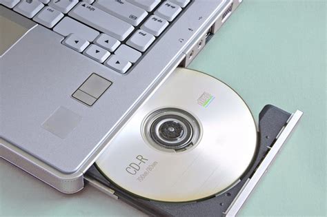 How do I connect a CD to my computer?