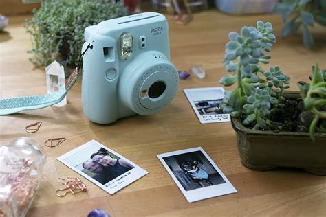 How do I get my instax to work?