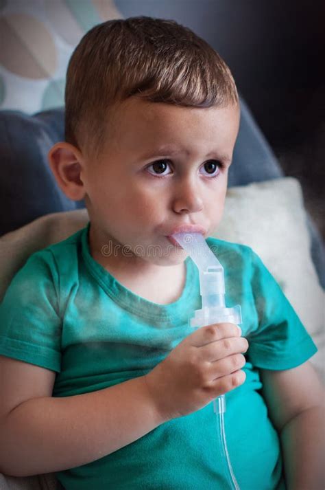 How do I give my 3 year old steam inhalation?