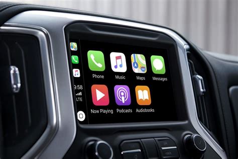 How do I know if my car has Apple CarPlay?