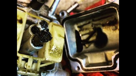 How do I know if my carburetor needs to be cleaned?