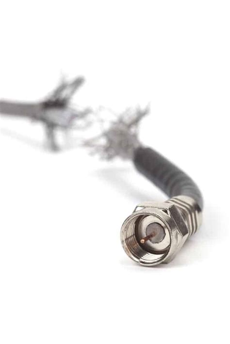 How do I know if my coaxial cable is bad?