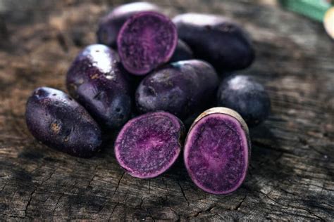 How do I know if my purple potatoes have solanine?