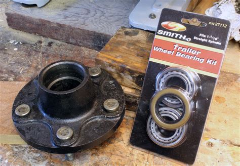 How do I know if my trailer bearings are worn out?