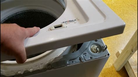 How do I know if my washing machine needs a new belt?