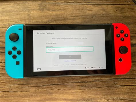 How do I make my account primary on a Switch?