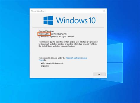 How do I manually install Windows updates?