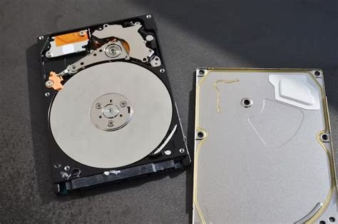 How do I manually reset my hard drive?
