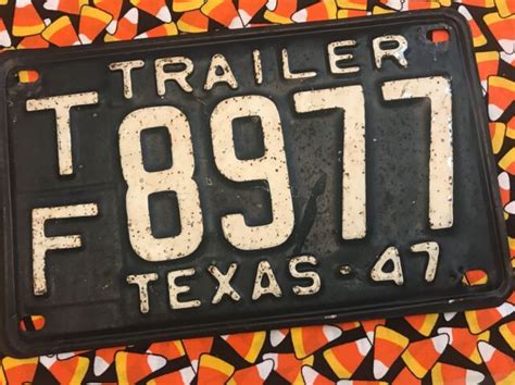 How do I replace my Texas trailer license plate?