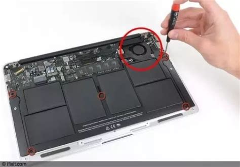 How do MacBooks stay cool without fans?