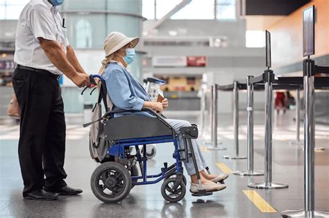 How do airlines handle people in wheelchairs?