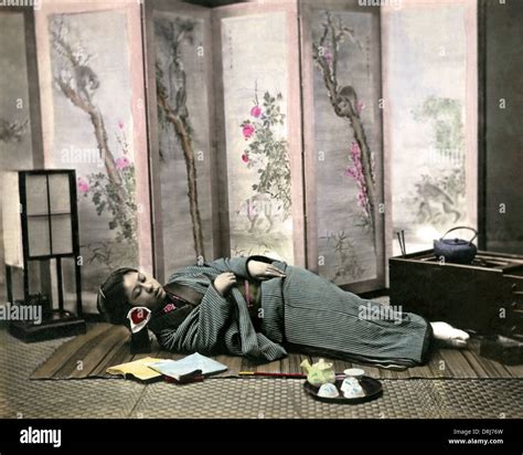 How do geishas sleep?