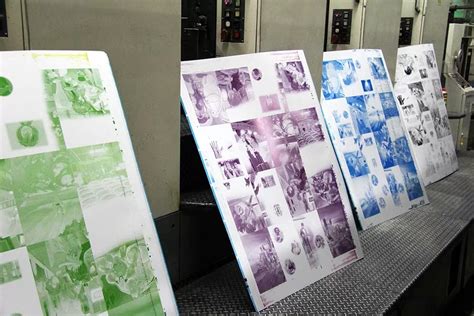 How do printing plates work?